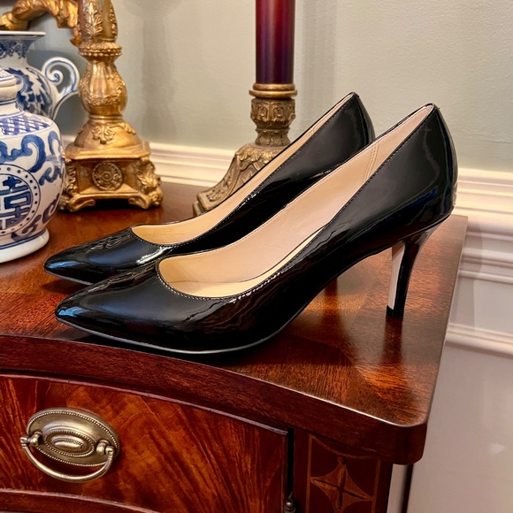 NWOB Cole Haan Grand OS Black Patent Leather Classic Pumps Heels Shoes Size 10AA - Picture 2 of 5